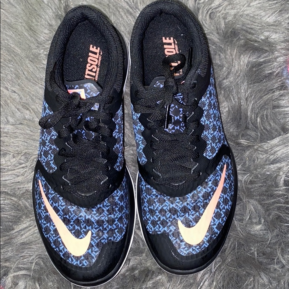 NIKE FS LITE RUN 3 SNEAKERS